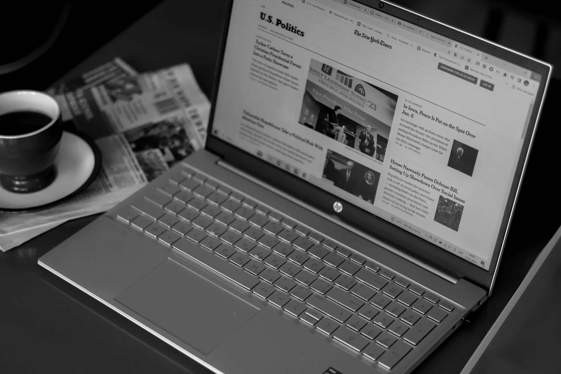 Clear SEO content writing focused on readability instead of keyword stuffing